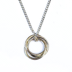 Zilveren collier 3 ringen middel